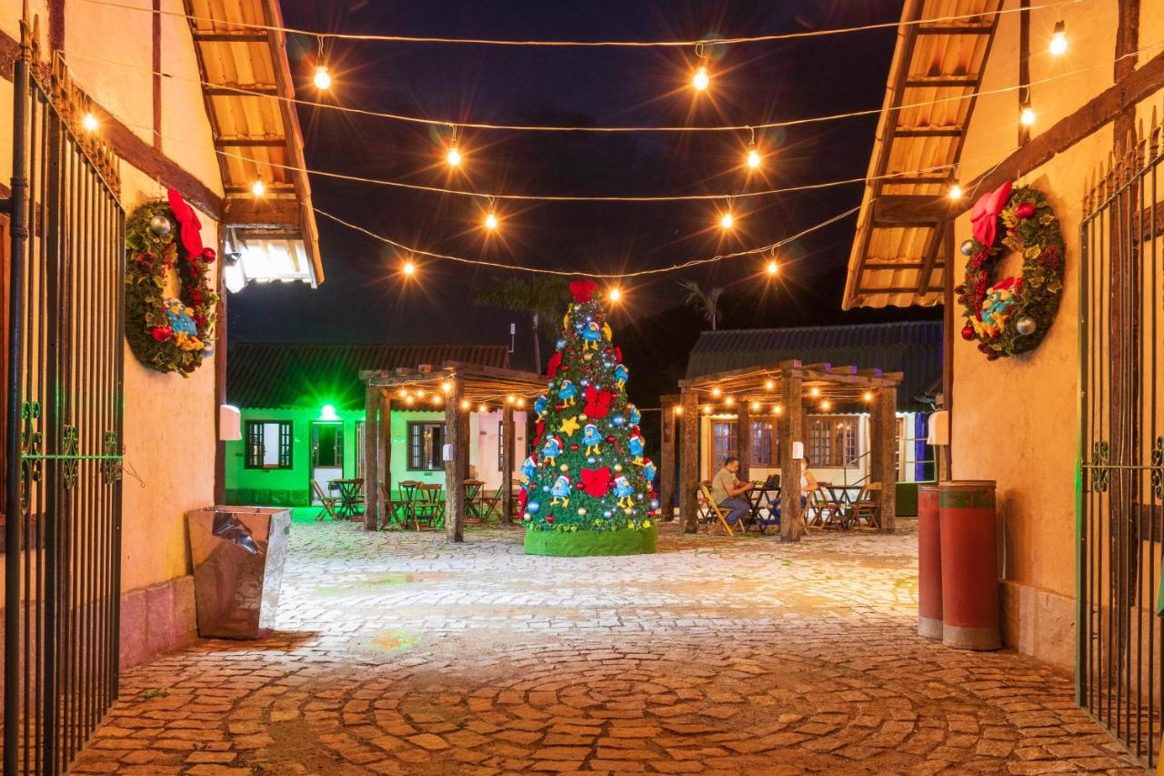Castelo De Itaipava - Hotel, Eventos E Gastronomia エクステリア 写真