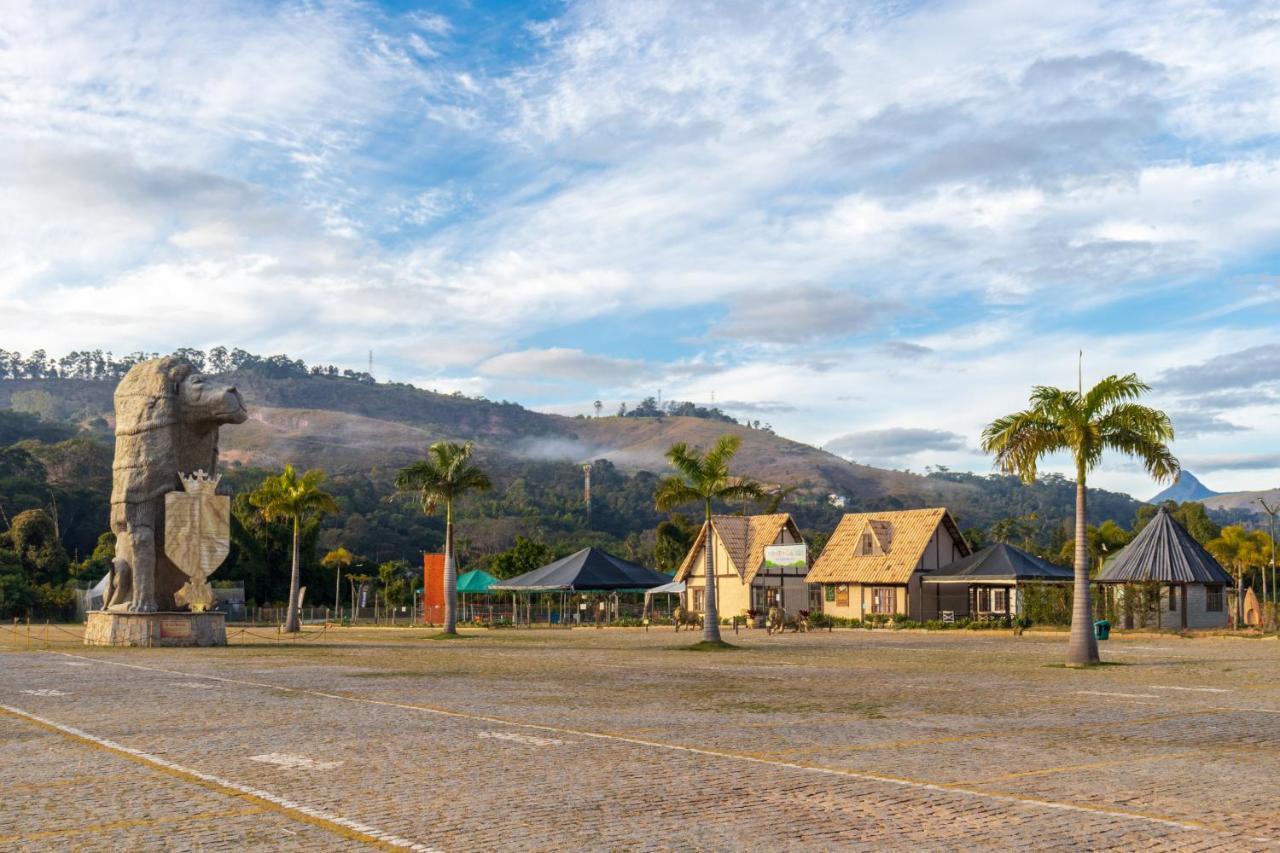 Castelo De Itaipava - Hotel, Eventos E Gastronomia エクステリア 写真